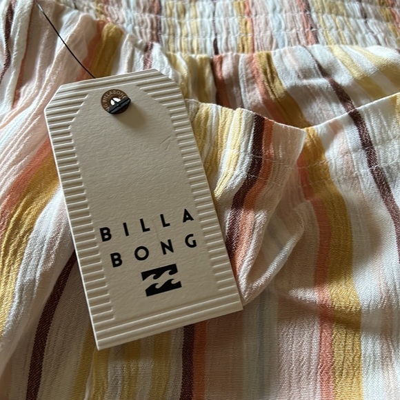 Billabong Shorts - Picture 9 of 9